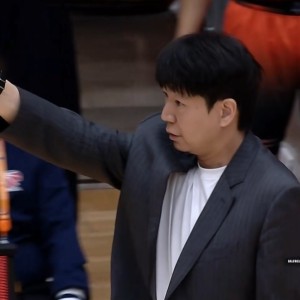 外援36分也是徒劳！山东男篮被领头羊暴击，附加赛打辽宁有戏吗